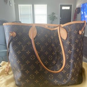 Lightly used pre-owned Neverfull MM Monogram